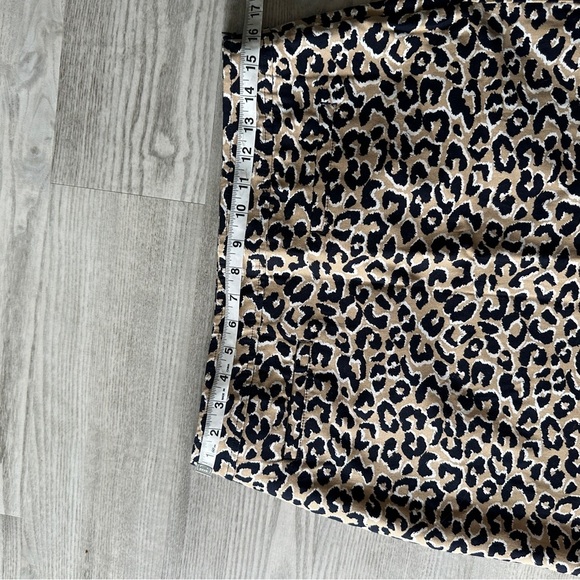 Talbots Leopard Print Women's Fitted Skirt 10 Petite - Picture 8 of 10